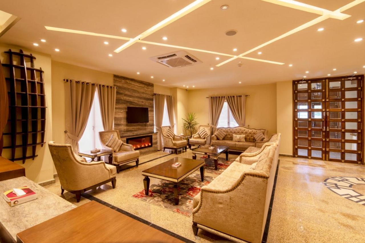 Hotel One Garden Town, לאהור מראה חיצוני תמונה